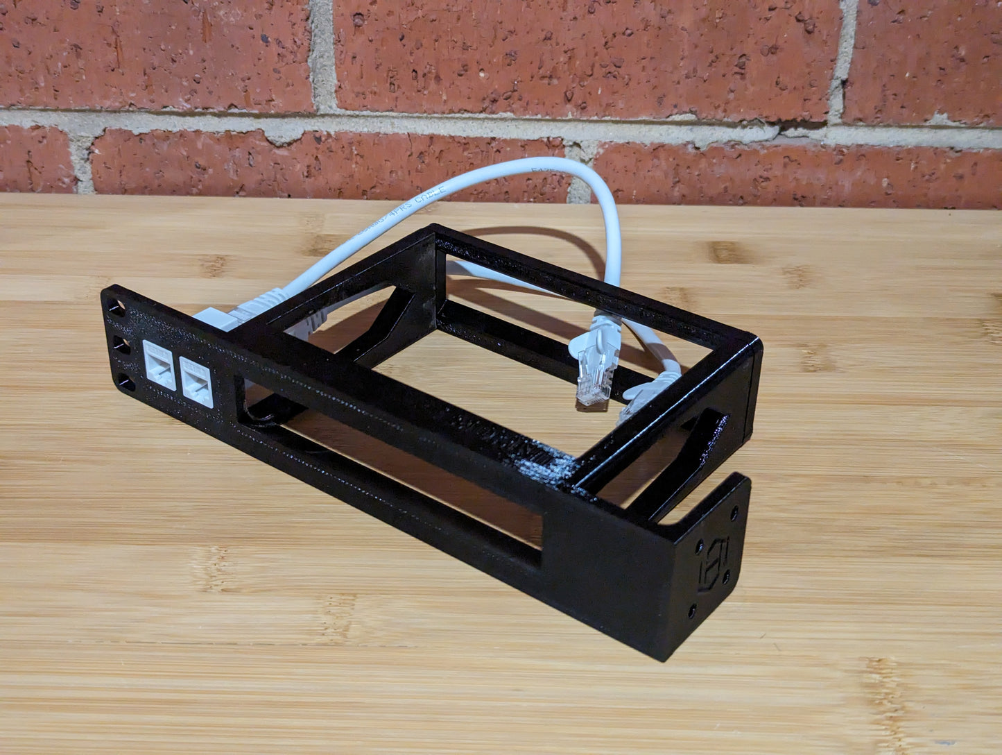 1U Rack mount for Arris Surfboard S33/S34 (Modular)