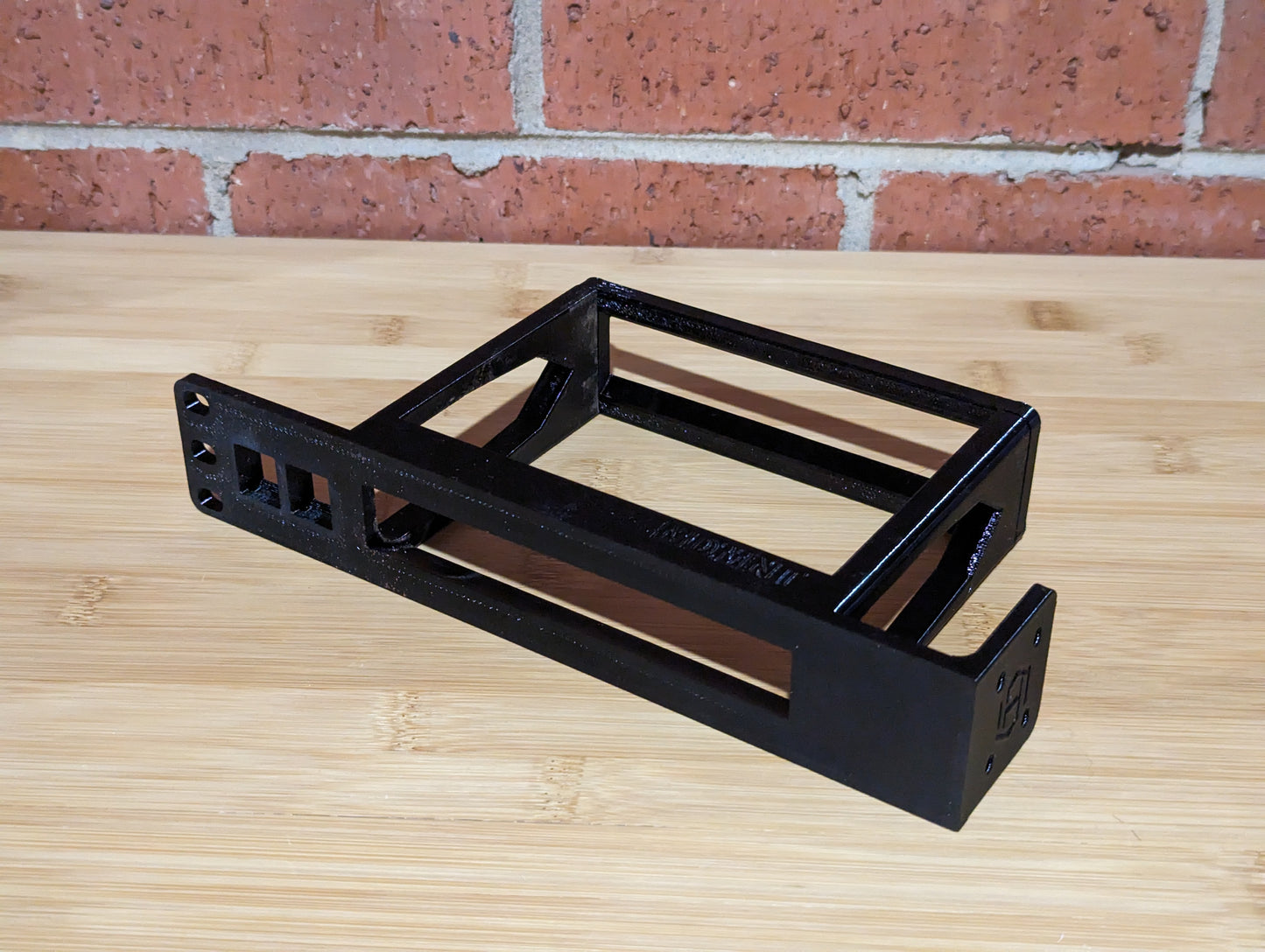 1U Rack mount for Arris Surfboard S33/S34 (Modular)