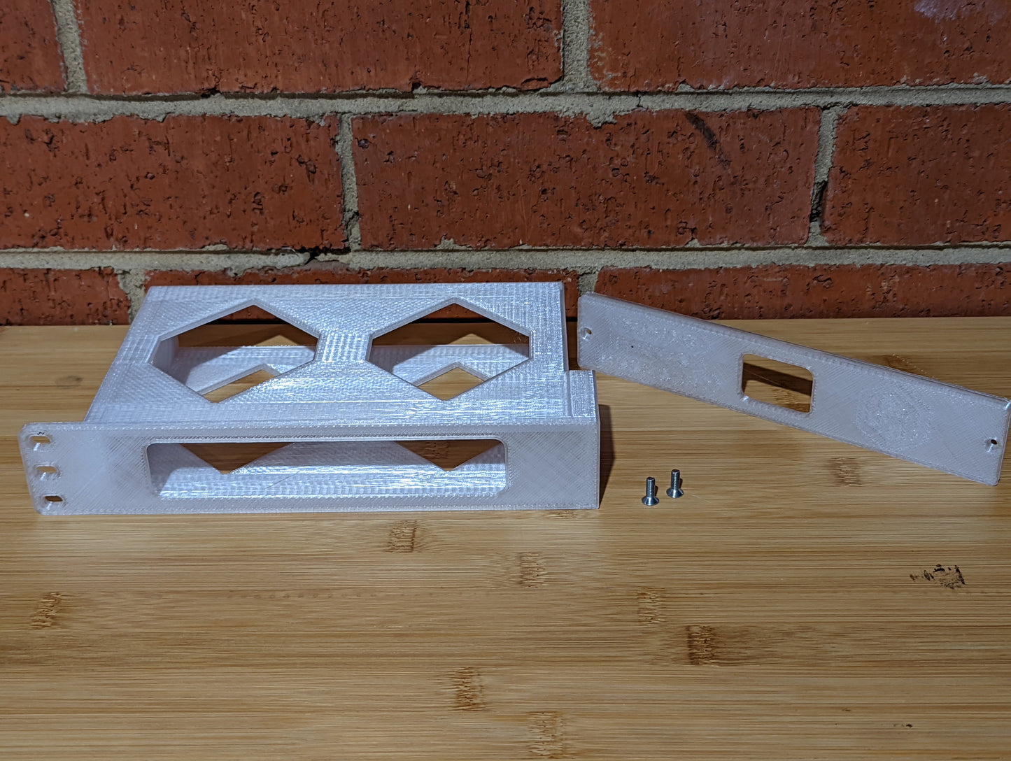 Rack mount for Ubiquiti Unifi Switch Flex-XG (Modular)
