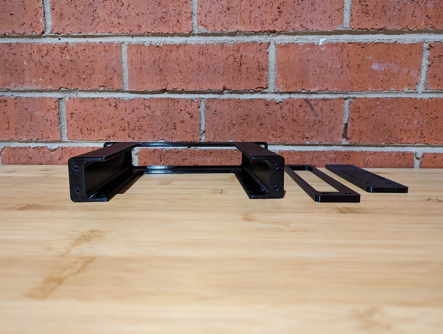 Rack mount for HP Elite Mini Desktop (10-Inch)