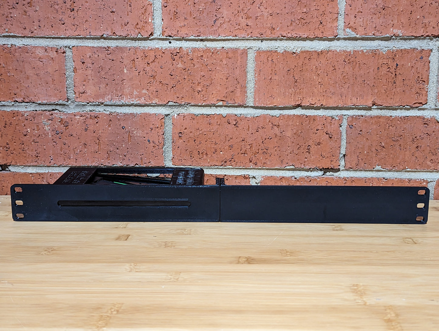 Rack mount for Nvidia SHIELD TV Pro (Modular)