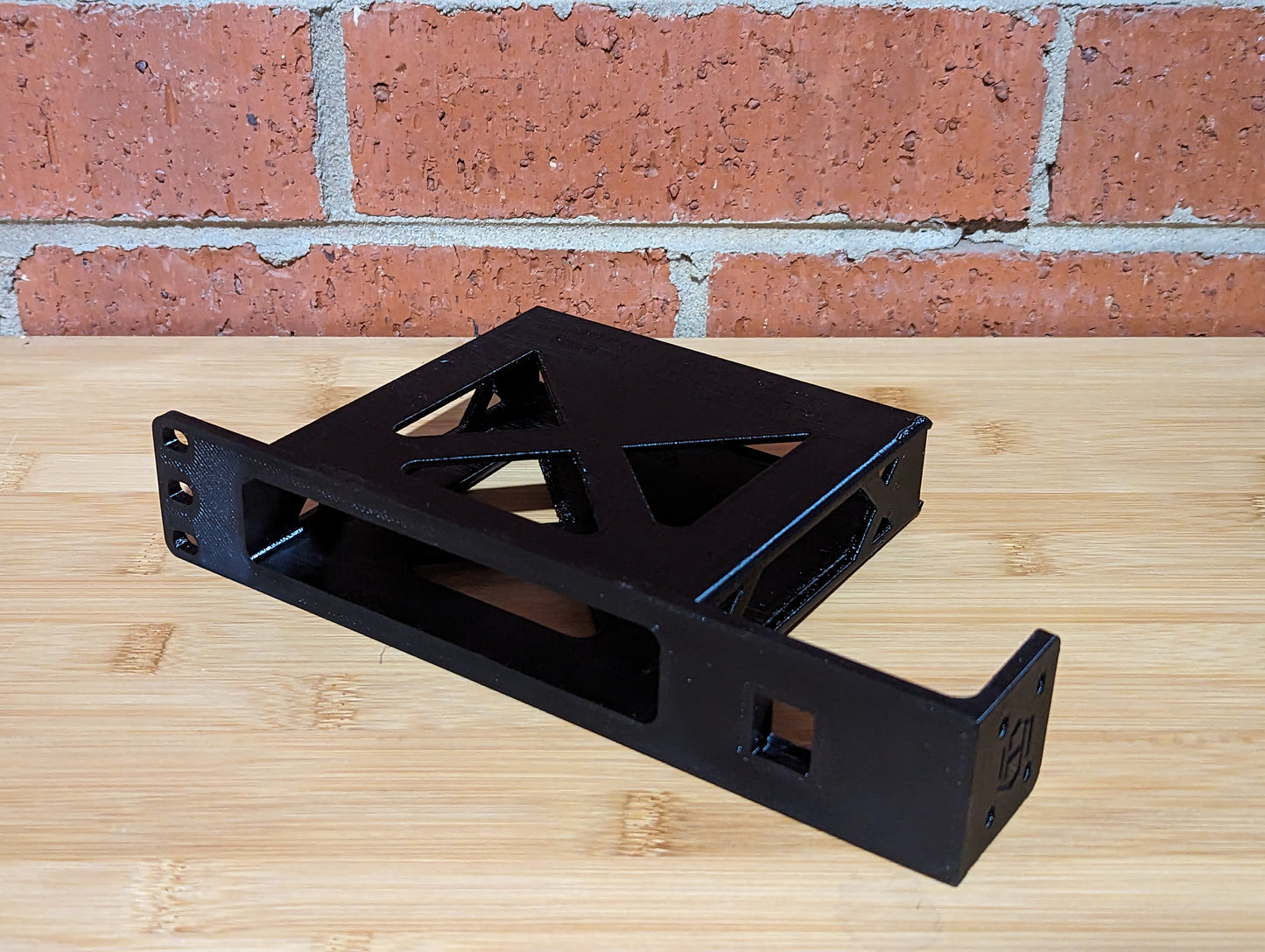 Rack mount for Ubiquiti Cloud Key Gen2 Plus (Modular)