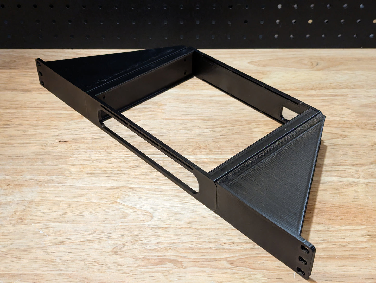Rack mount for Ubiquiti Unifi Pro XG 8 PoE 10Gbps Switch