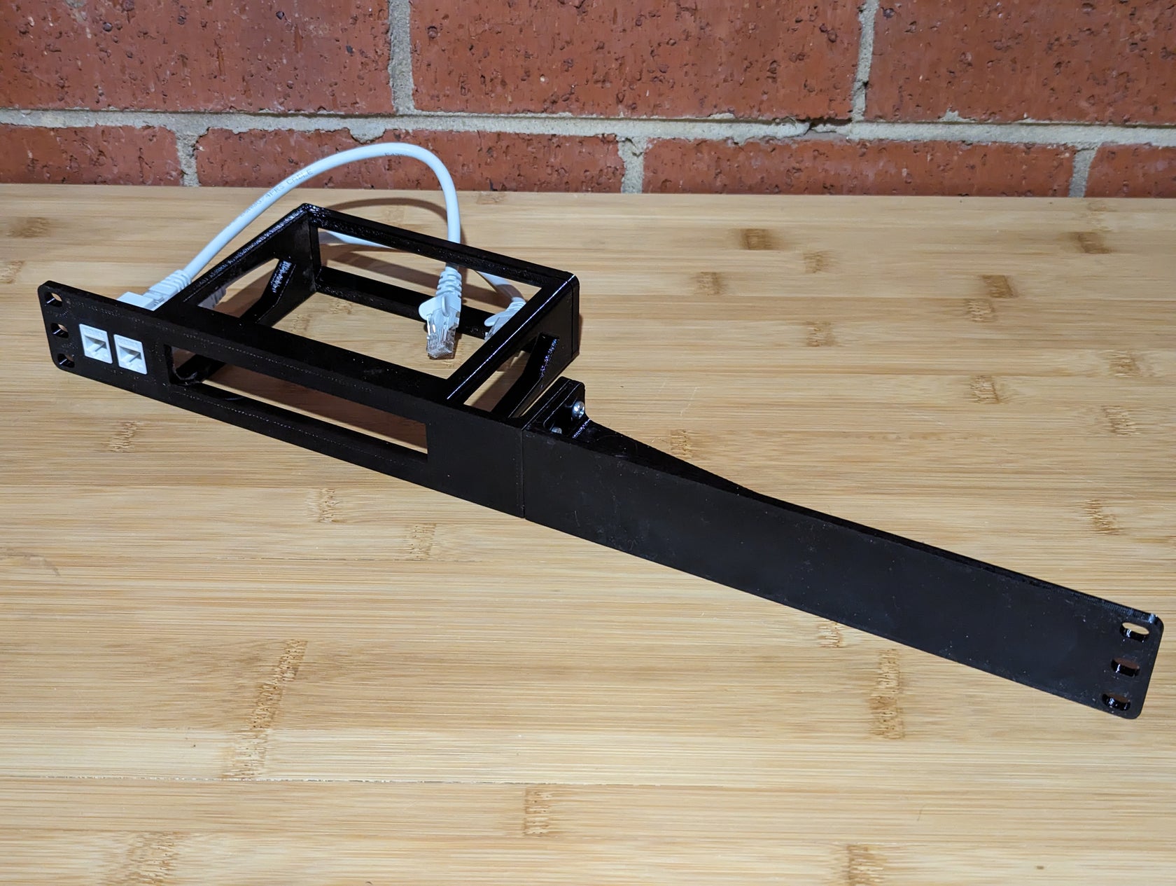 1U Rack mount for Arris Surfboard S33 (Modular) Hive Tech Solutions