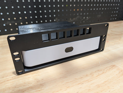 2U Rack Mount for Unifi NVR Instant (10-Inch)