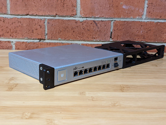 Rack mount for Ubiquiti Unifi Security Gateway, Unifi Switch 8 150W ...